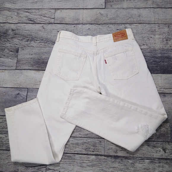 Levi's Denim - Levi's 501 Skinny Distressed White Mom Jeans 28